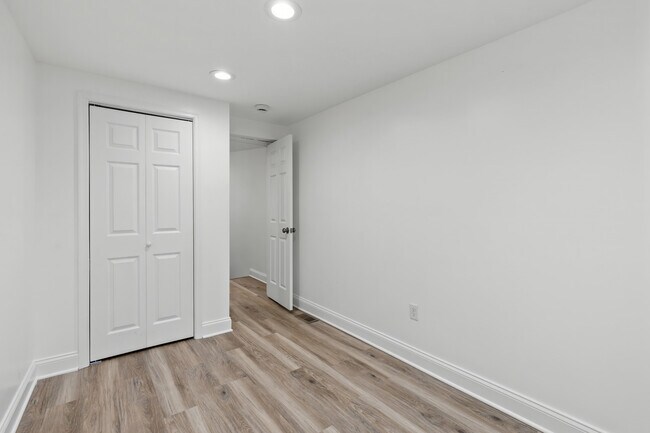 Building Photo - 458 Federal St