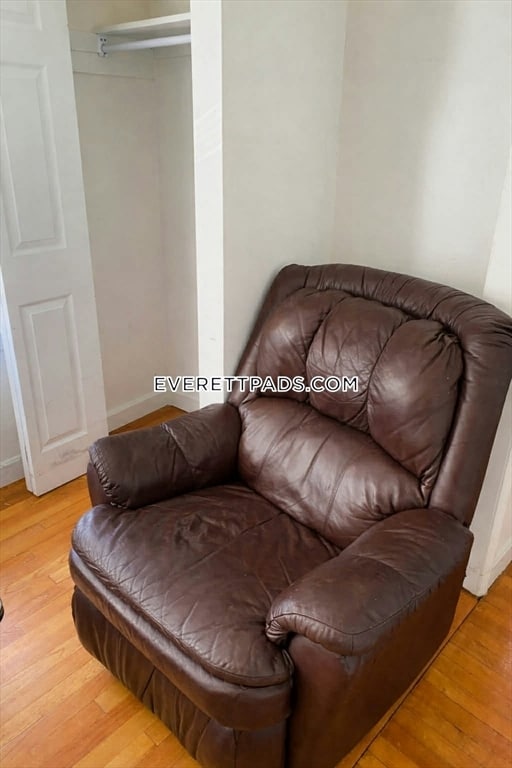 Building Photo - 121 Hancock St