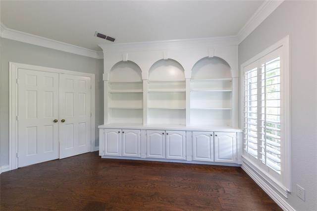 Building Photo - 1619 Pheasant Ln