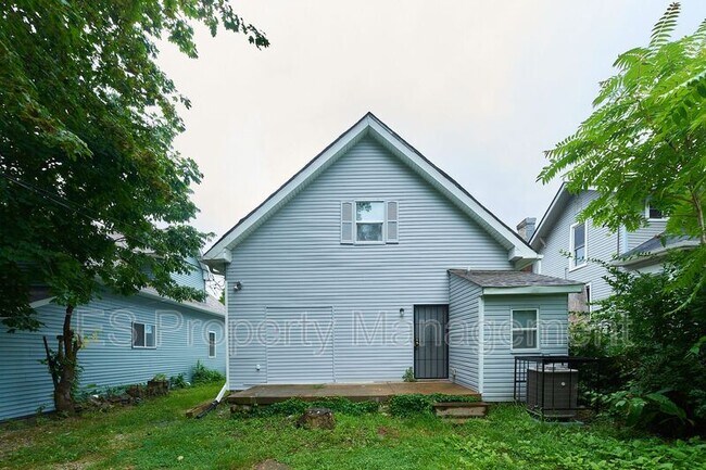Building Photo - 2623 Indianapolis Ave