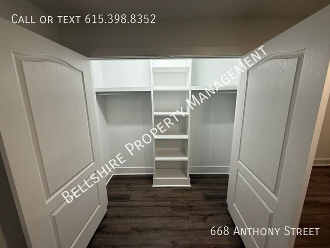 Building Photo - 668 Anthony St