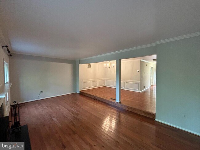 Building Photo - 2113 Kings Mill Ct