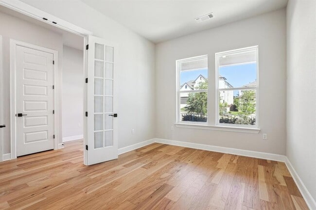 Building Photo - 16825 Roselin Dr