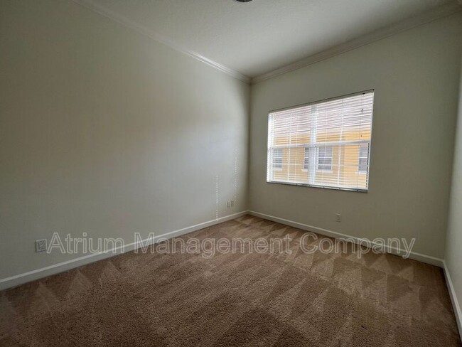 Building Photo - 1146 Bolton Pl