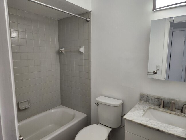 Building Photo - 6143 Hester Ave