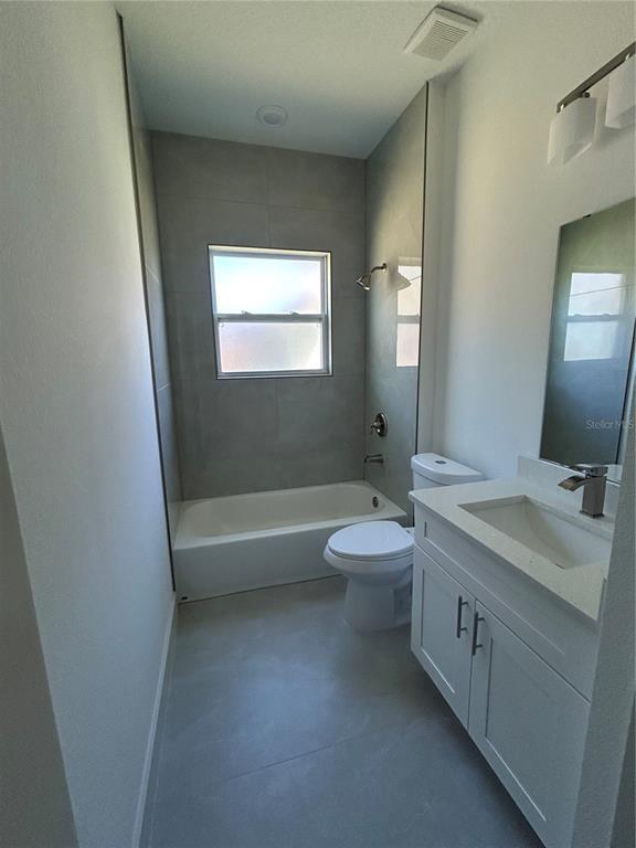 Building Photo - 1531 W Gainsboro Ln