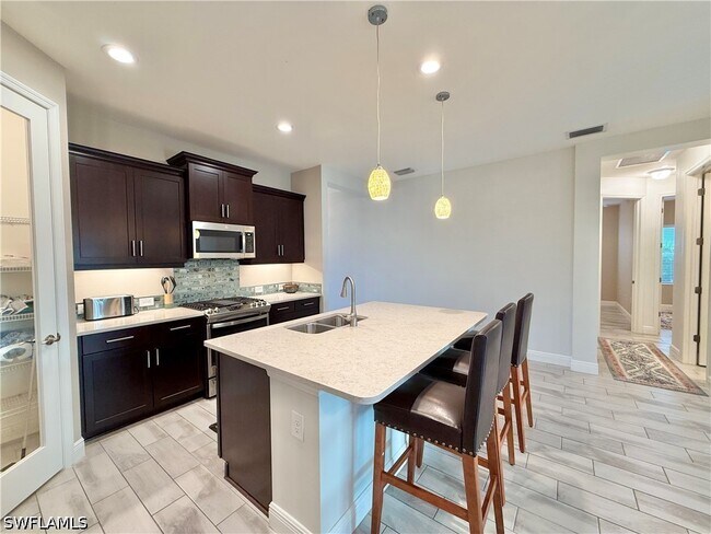 Building Photo - 19810 Coconut Harbor Cir