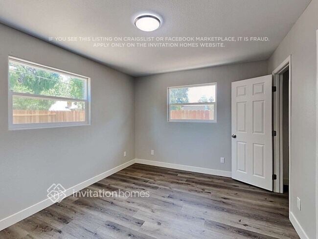 Building Photo - 2611 Barbera Way