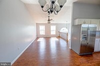 Building Photo - 18500 Bull Run Dr