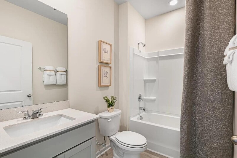 Building Photo - 151 David Hl Dr