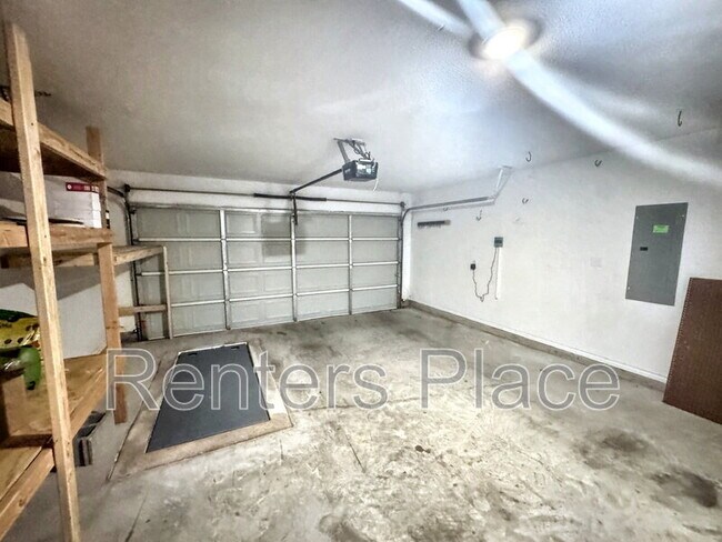 Building Photo - 7208 E 154th Pl S