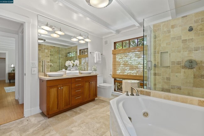 Building Photo - 1754 Reliez Valley Rd