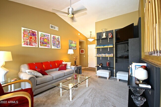 Building Photo - 1800 E Winged Foot Dr