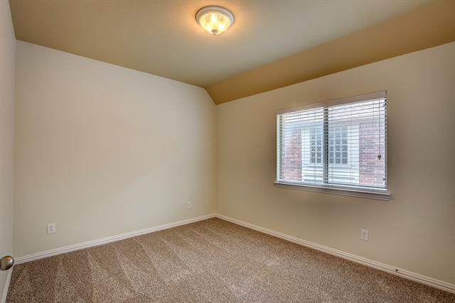Building Photo - 4321 Peregrine Way