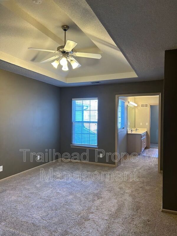 Building Photo - 8671 NE 97th St