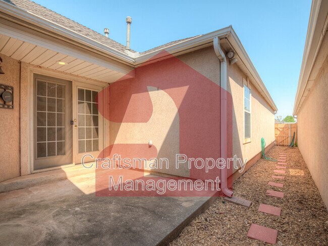 Building Photo - 3517 NW 115th St