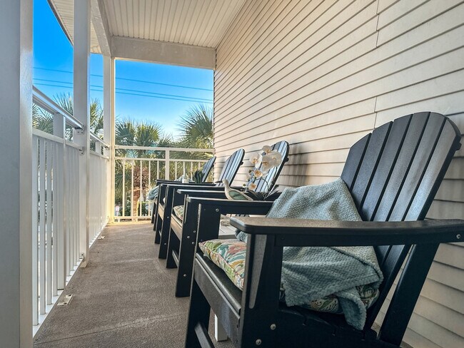 Building Photo - 3191 Scenic Hwy 98