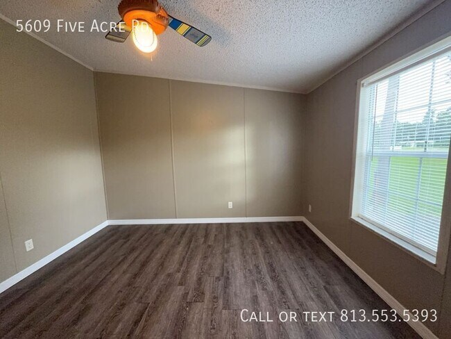 Building Photo - 5609 Five Acre Rd