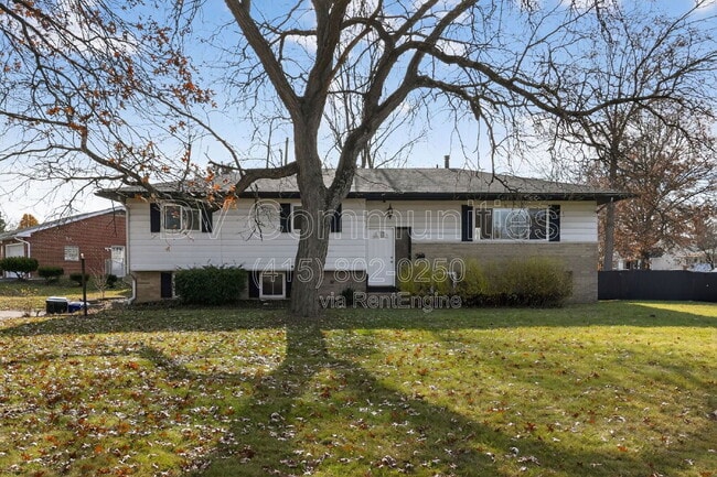 Building Photo - 4835 Almont Dr