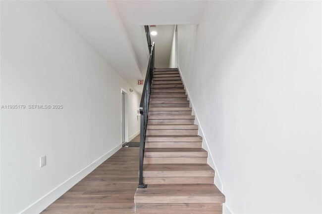 Building Photo - 858 NW 3rd St