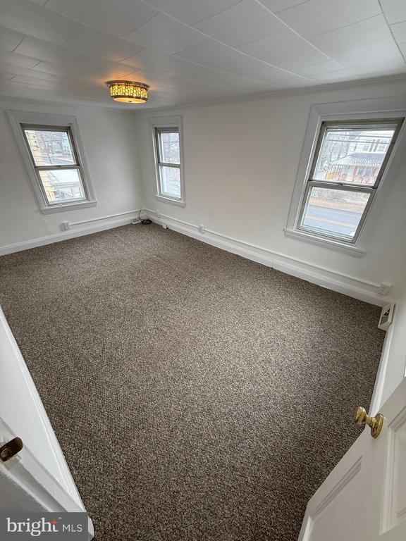 Building Photo - 109 N Main St