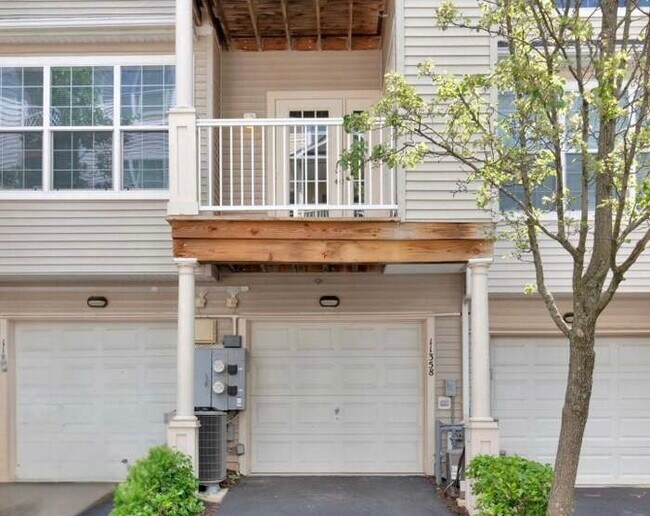 Building Photo - 11358 King George Dr