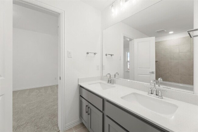 Building Photo - Beautiful Home in Melissa – Modern Living in a Growing Community