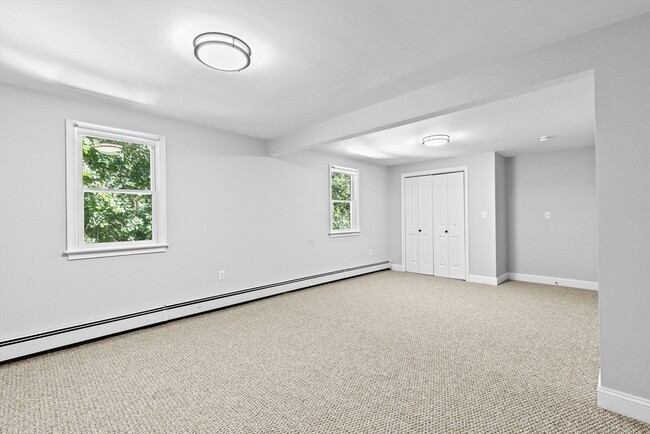 Building Photo - 22 Broad Oak Way