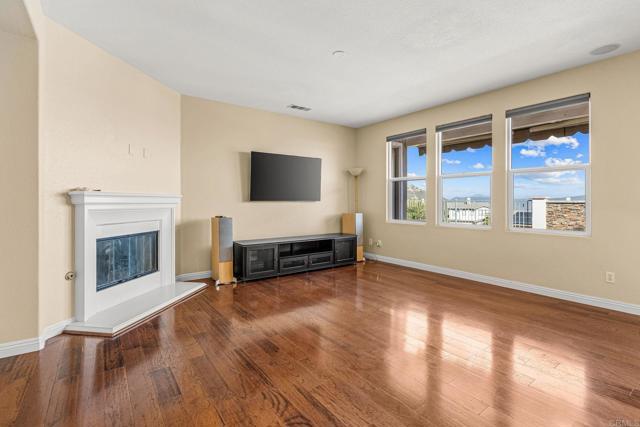 Building Photo - 851 Antilla Way