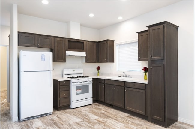 Building Photo - 35312 Santa Fe St