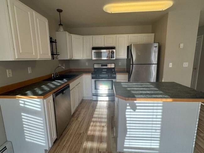 Building Photo - 4901 S Binnacle Dr