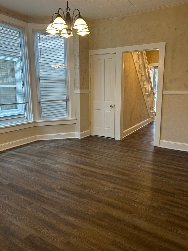 Building Photo - 435 Prospect Ct