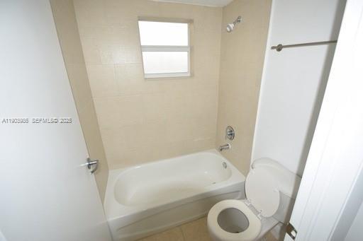 Building Photo - 4137 Stirling Rd