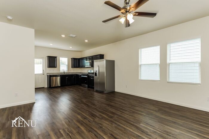 Building Photo - 5010 Firefly Hls