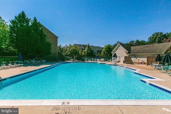 Building Photo - 6652 Debra Lu Way