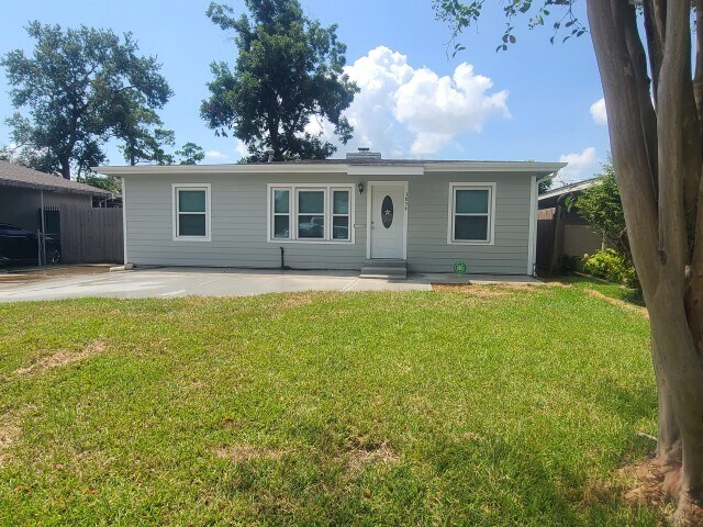 Primary Photo - 3834 Rosedale St