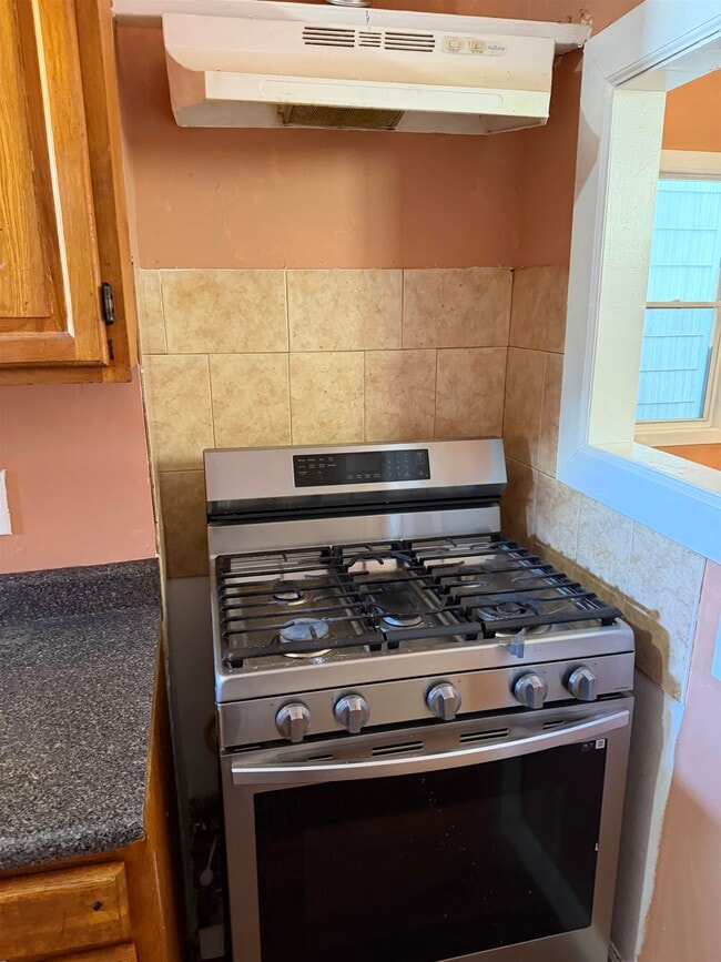 Building Photo - 170 Boyd Ave