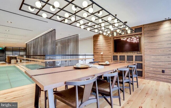 Building Photo - 70 N Street SE Unit 913