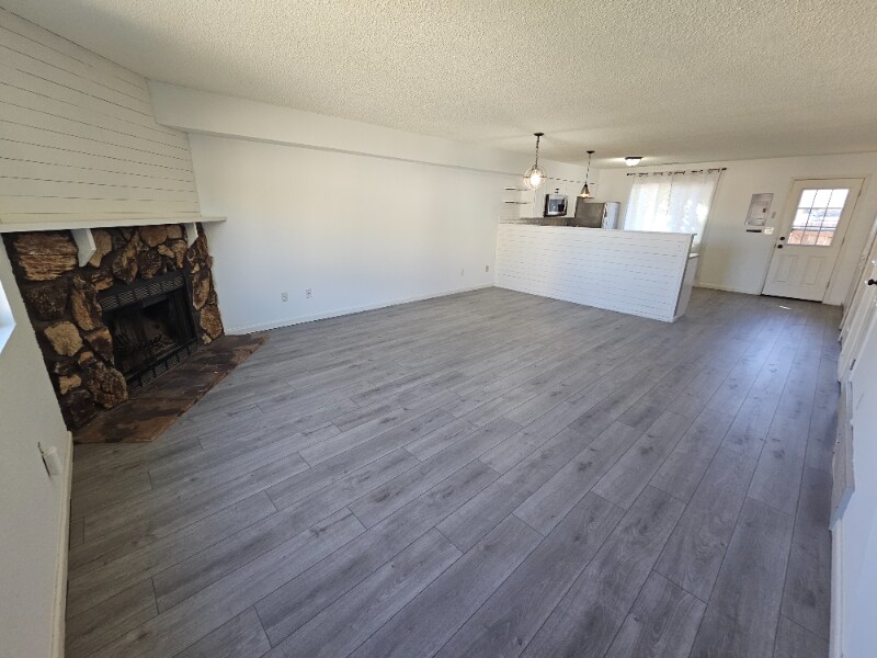 Building Photo - 1830 Lanka Ln