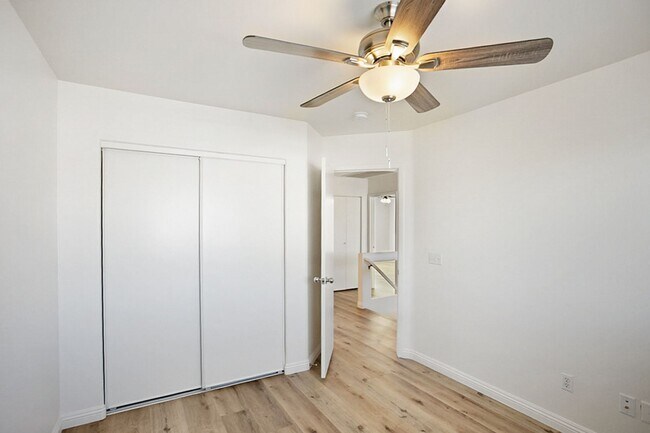 Building Photo - 3 Bed South Las Vegas Pool Home
