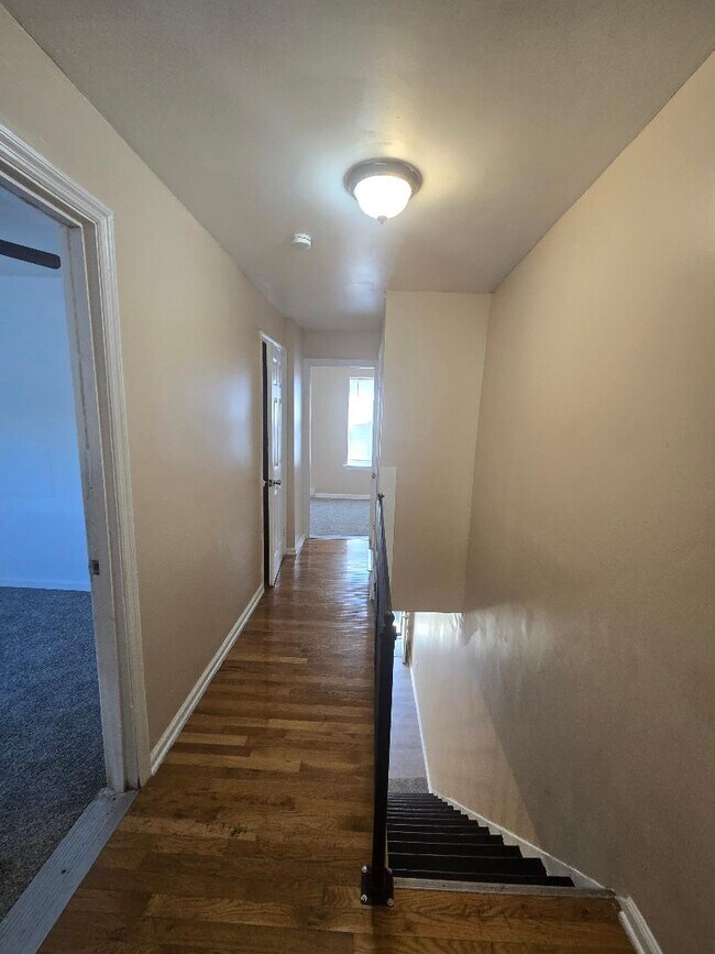 Building Photo - 3310 N Orkney St