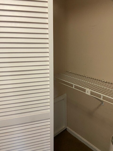 Building Photo - 5381 Lynbrook Landing