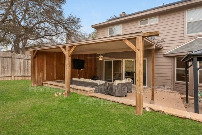 Building Photo - 13115 Almond Bend Dr