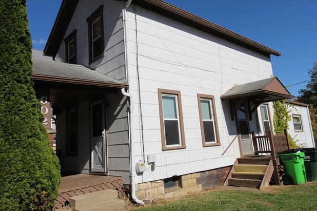 Building Photo - 602 Stibbs St