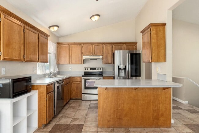 Building Photo - 14853 Burger Ln