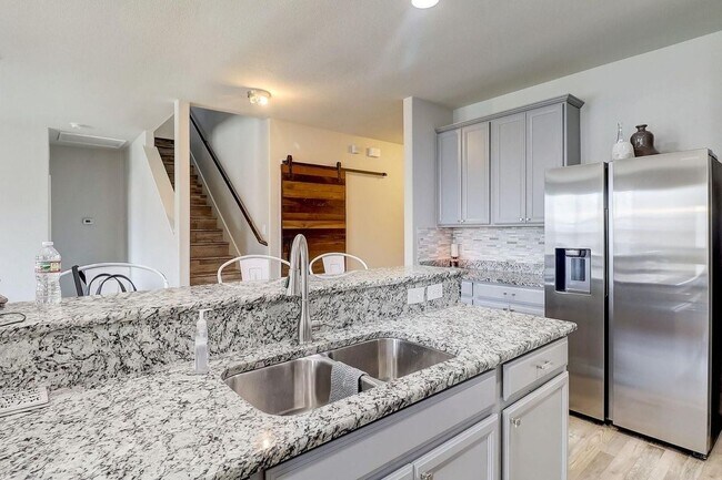 Building Photo - 3105 Walker Creek Dr