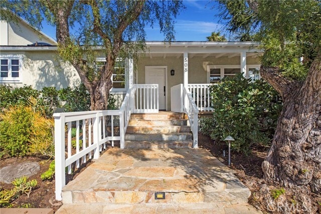 Building Photo - 508 Seaview St