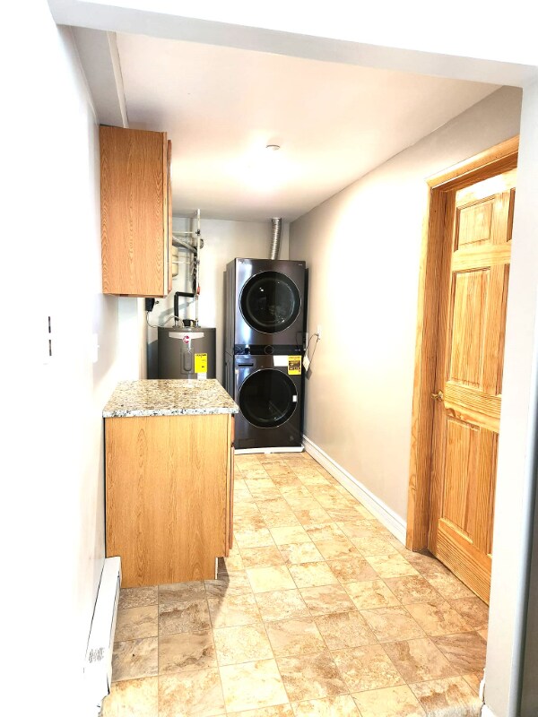 Building Photo - 19 Rutter St