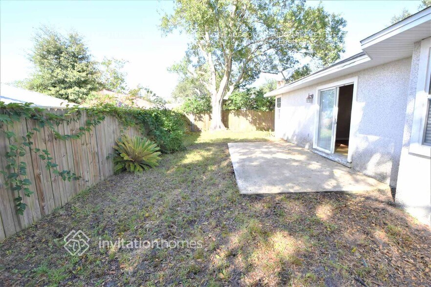 Building Photo - 769 Viscaya Blvd