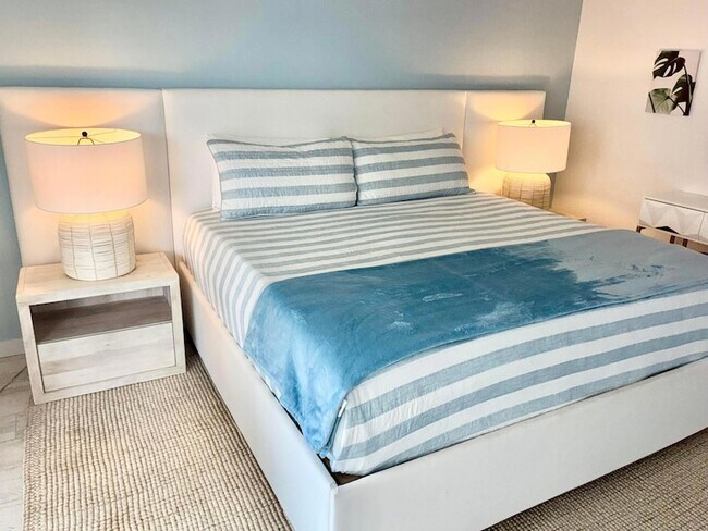 Building Photo - 420 Celestial Way